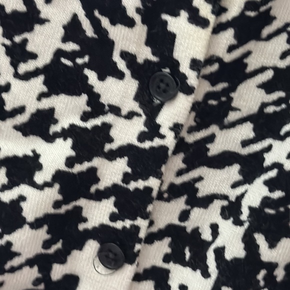 Cardigan - Picture 4 of 6